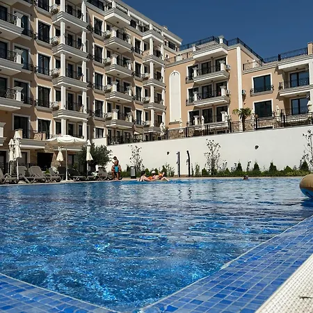 Boutique & Design - Emperium 1 Apartament *