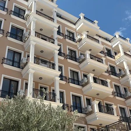 Apartman Boutique & Design - Emperium 1 *